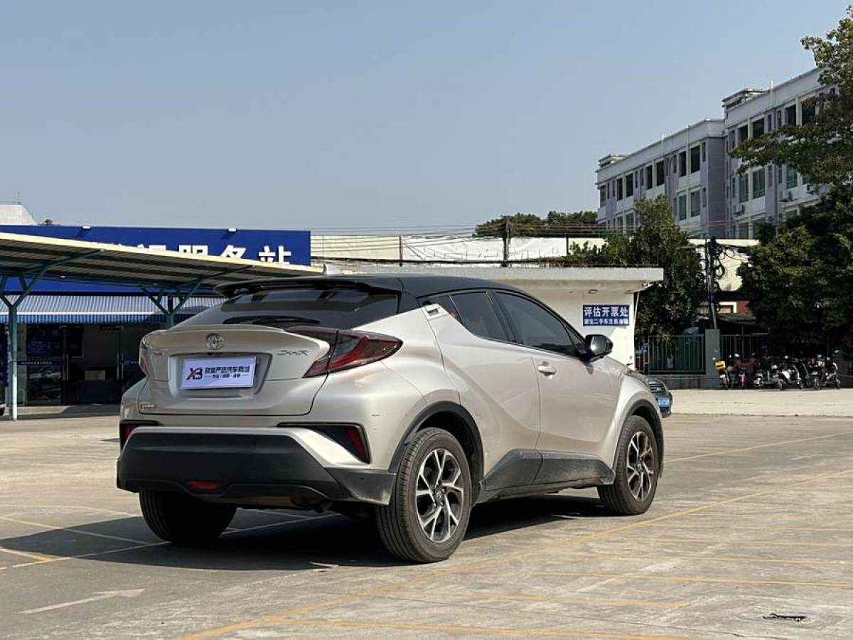 豐田 C-HR  2020款 2.0L 豪華版圖片