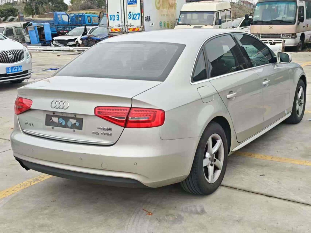 奧迪 奧迪A4L  2011款 1.8 TFSI 舒適型圖片