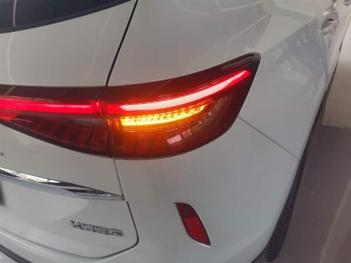 哈弗 H6  2022款 第三代 1.5T 自動(dòng)兩驅(qū)Max圖片
