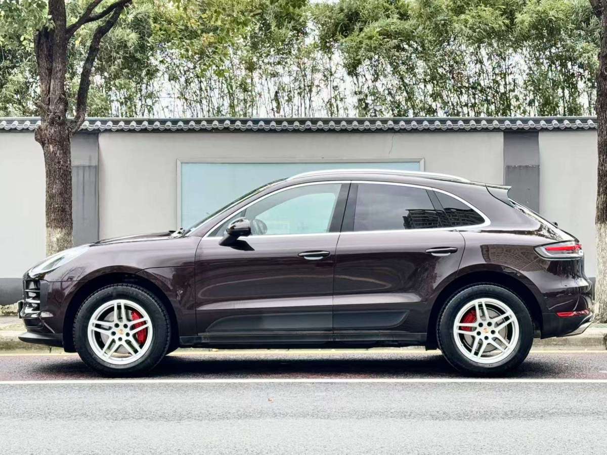 2021年3月保時(shí)捷 Macan  2021款 Macan 2.0T