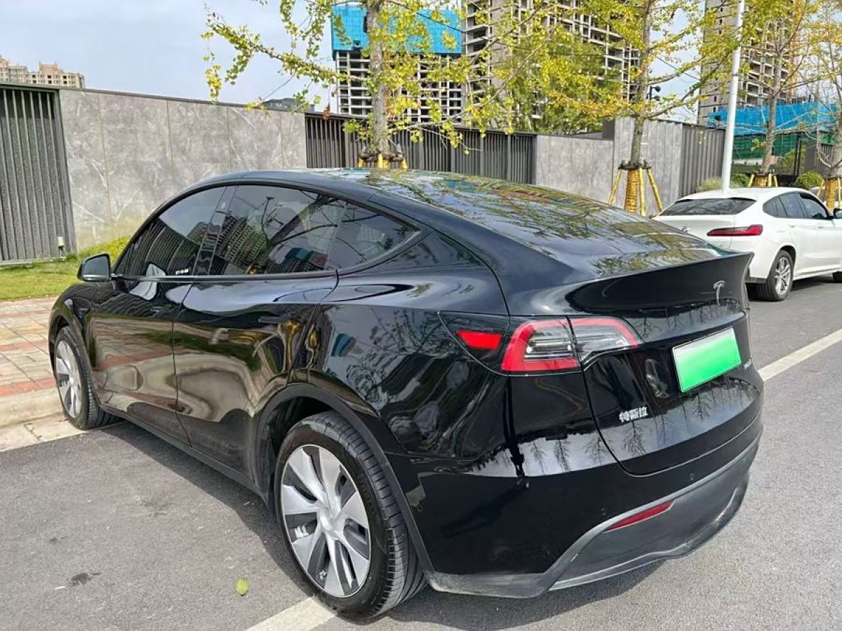 特斯拉 Model 3  2023款 煥新版 后輪驅(qū)動(dòng)圖片