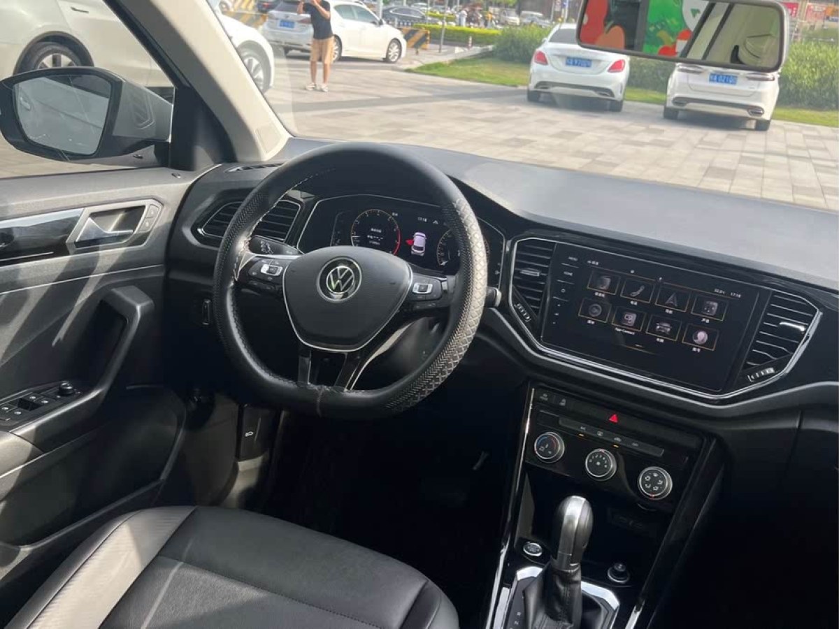 大眾 T-ROC探歌  2022款 280TSI DSG兩驅(qū)舒享PLUS圖片