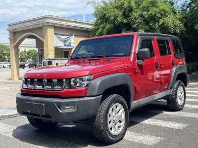 2016年8月 北京 BJ40 40L 2.0T 手動四驅(qū)尊貴版圖片