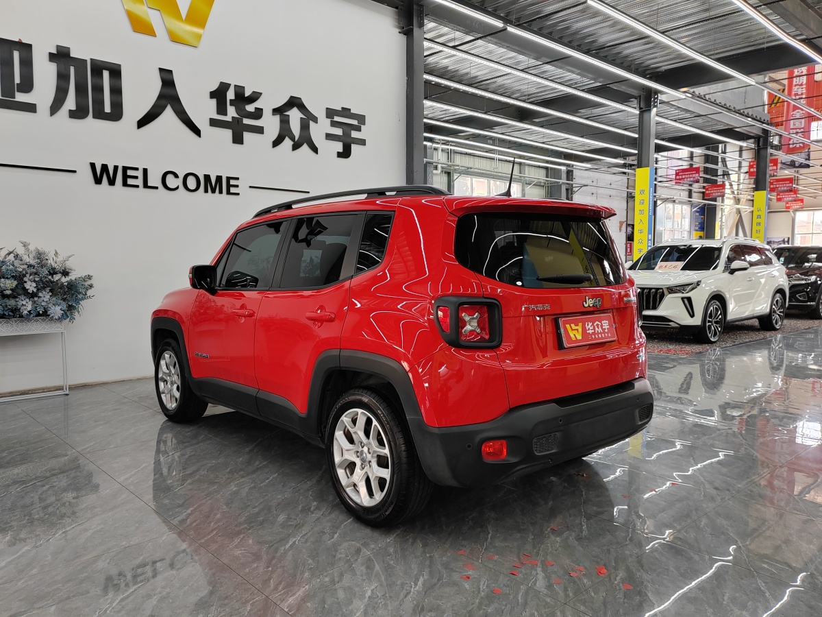 2020年3月Jeep 自由俠  2018款 互聯(lián)大屏版 180T 自動(dòng)高能版