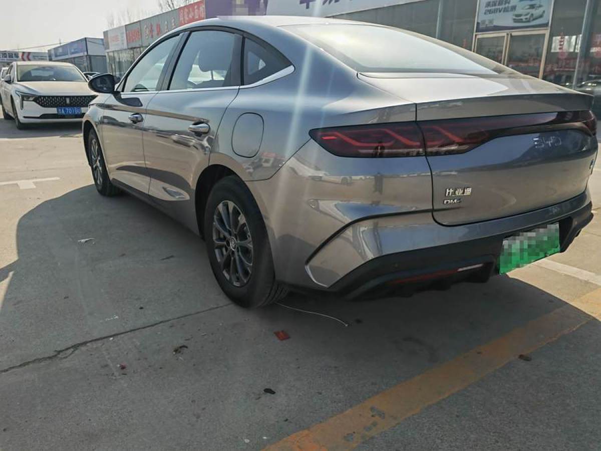 比亞迪 秦L  2024款 DM-i 80KM領(lǐng)先型圖片