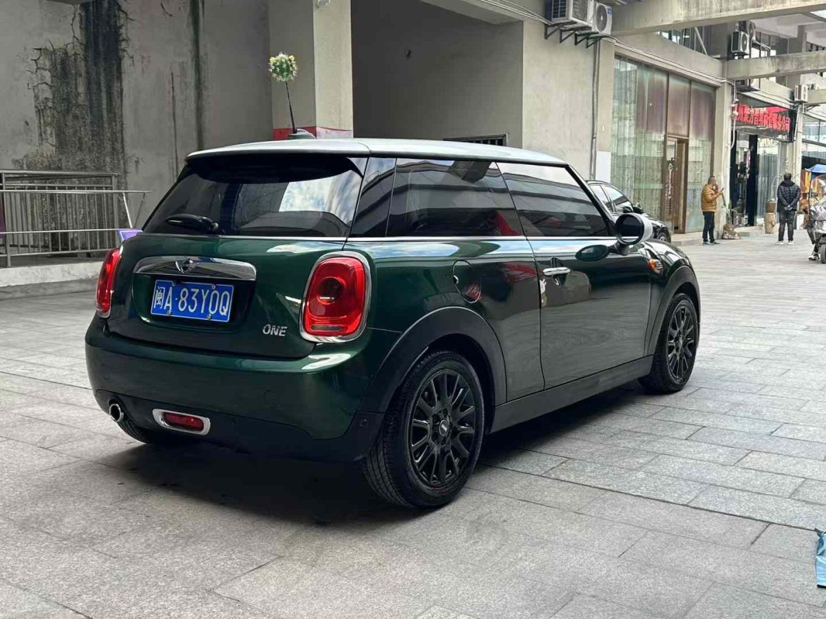 MINI MINI  2017款 2.0T COOPER S 賽車控圖片