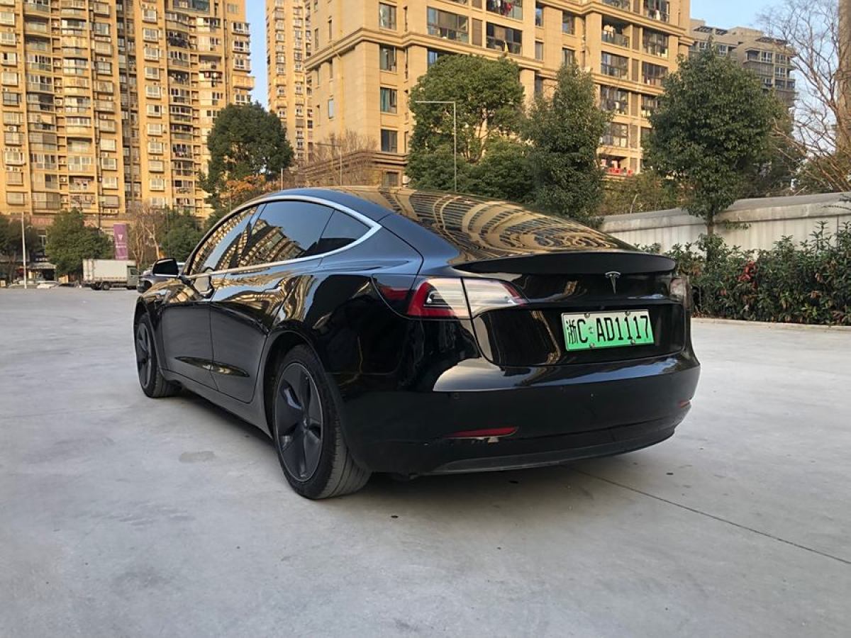 特斯拉 Model 3  2019款 標準續(xù)航后驅(qū)升級版圖片