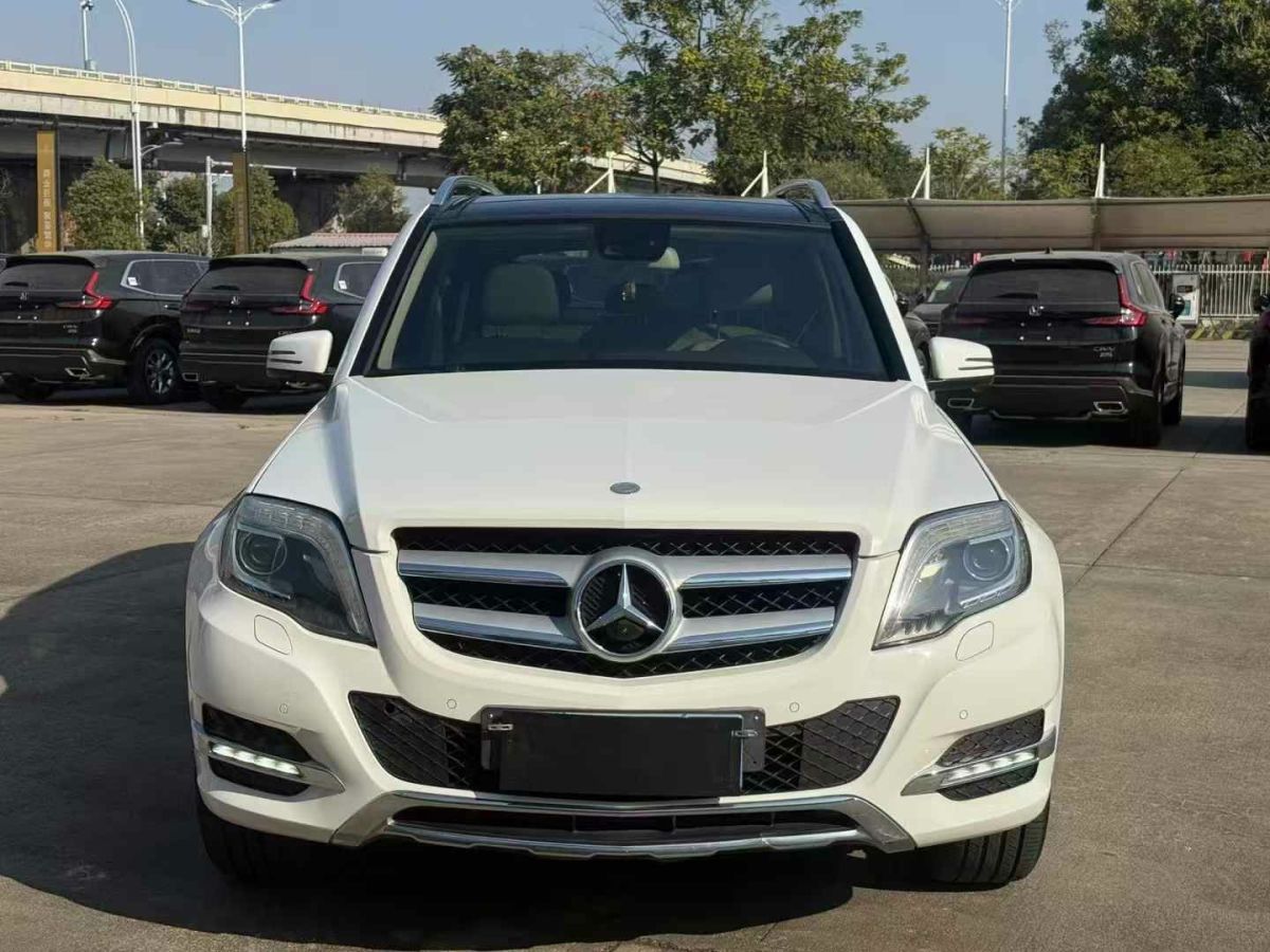 奔馳 奔馳GLK級(jí)  2014款 GLK 260 4MATIC 動(dòng)感型圖片