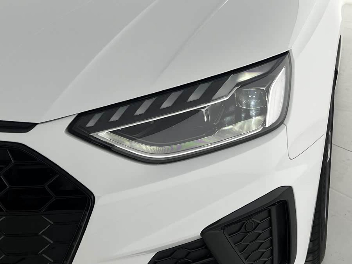 奧迪 奧迪A4L  2024款 40 TFSI 豪華動(dòng)感型圖片