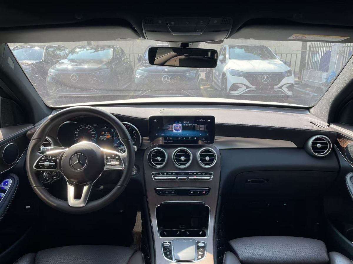 2022年8月奔馳 奔馳GLC  2021款 GLC 300 L 4MATIC 動感型