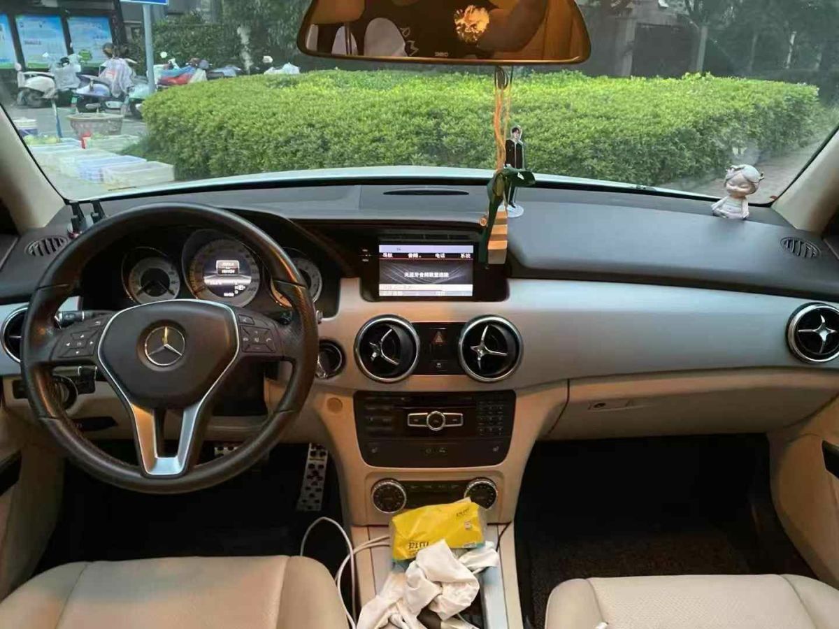 奔馳 奔馳GLK級(jí)  2013款 GLK 300 4MATIC 動(dòng)感型圖片