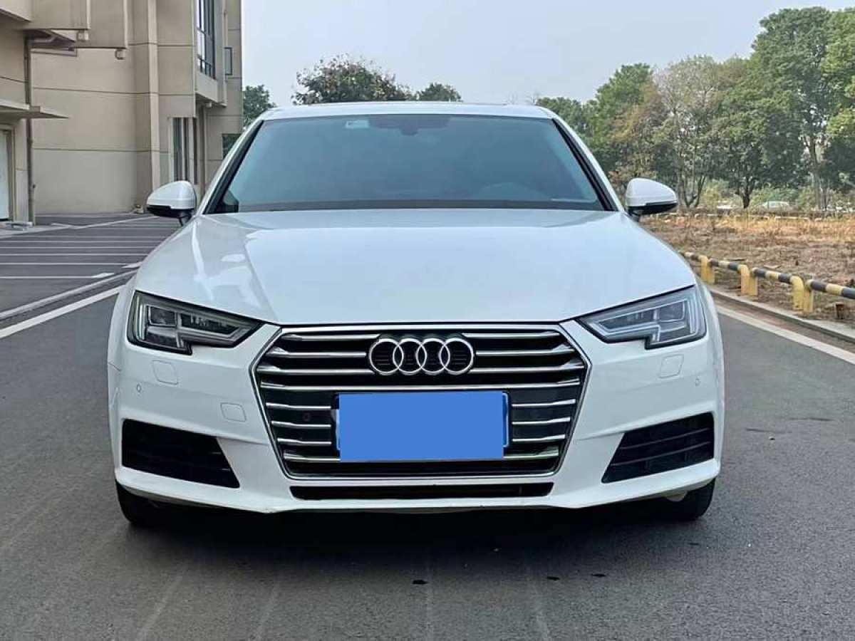 奧迪 奧迪A4L  2017款 40 TFSI 進(jìn)取型圖片