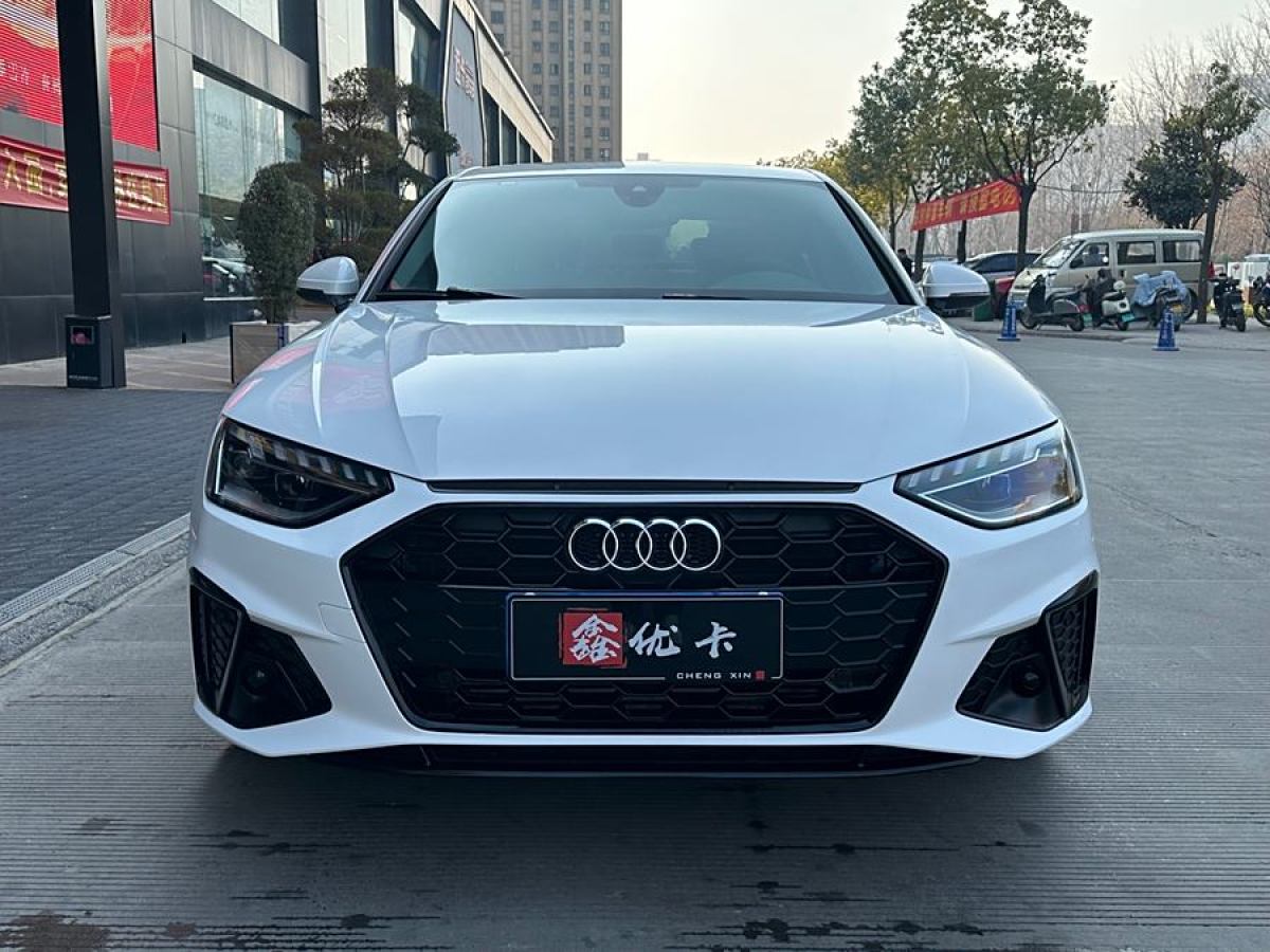 奧迪 奧迪A4L  2022款 40 TFSI 豪華動(dòng)感型圖片