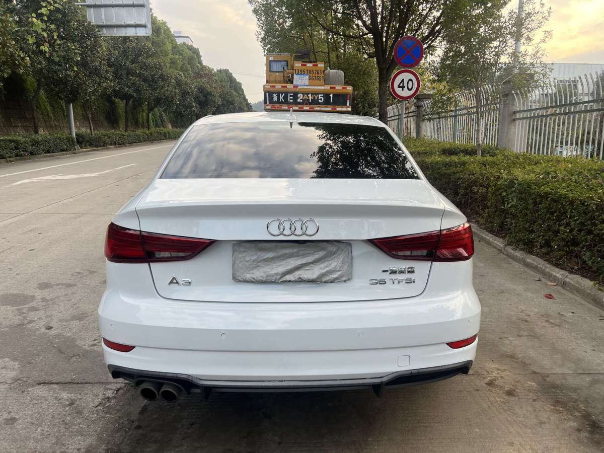 奧迪 奧迪A3  2017款 Limousine 35 TFSI 風尚型圖片