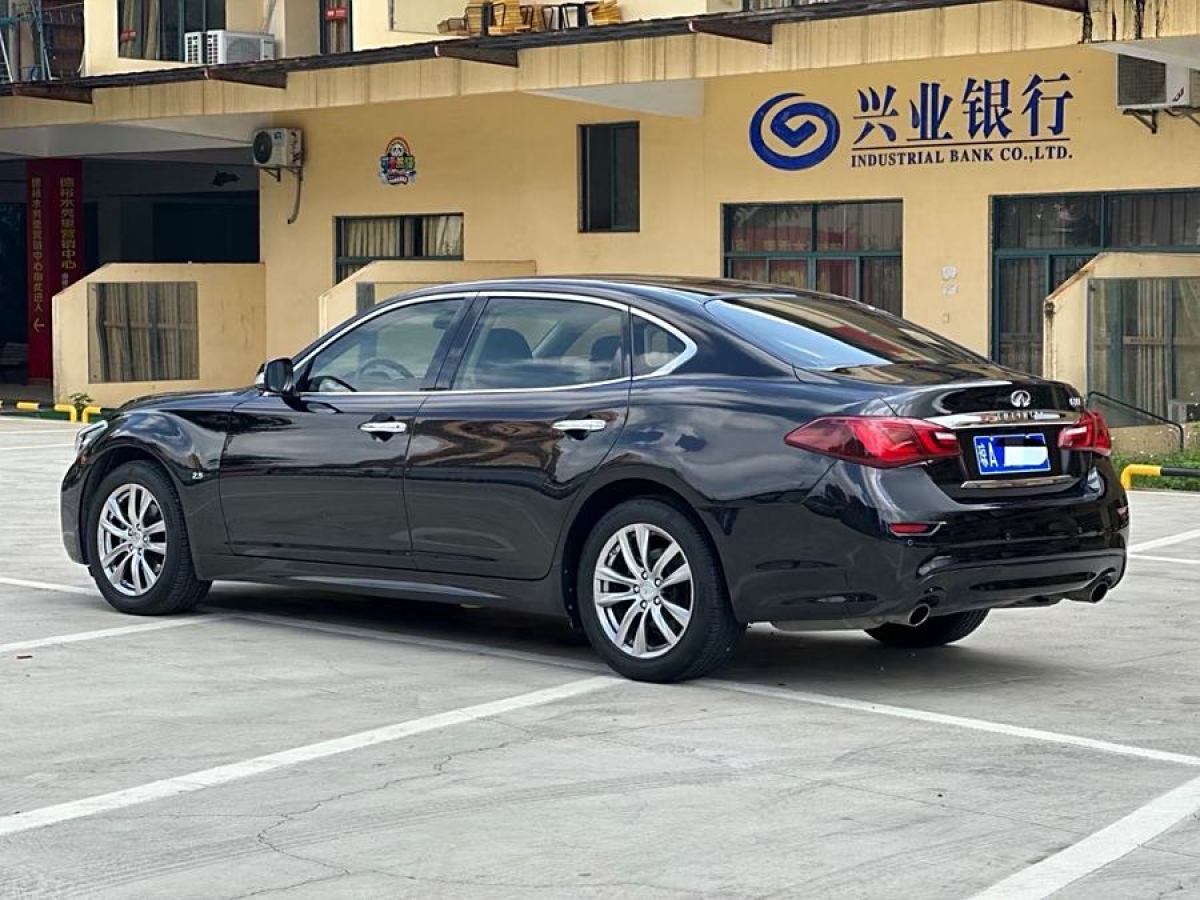 英菲尼迪 Q70  2015款 Q70L 2.5L 精英版圖片