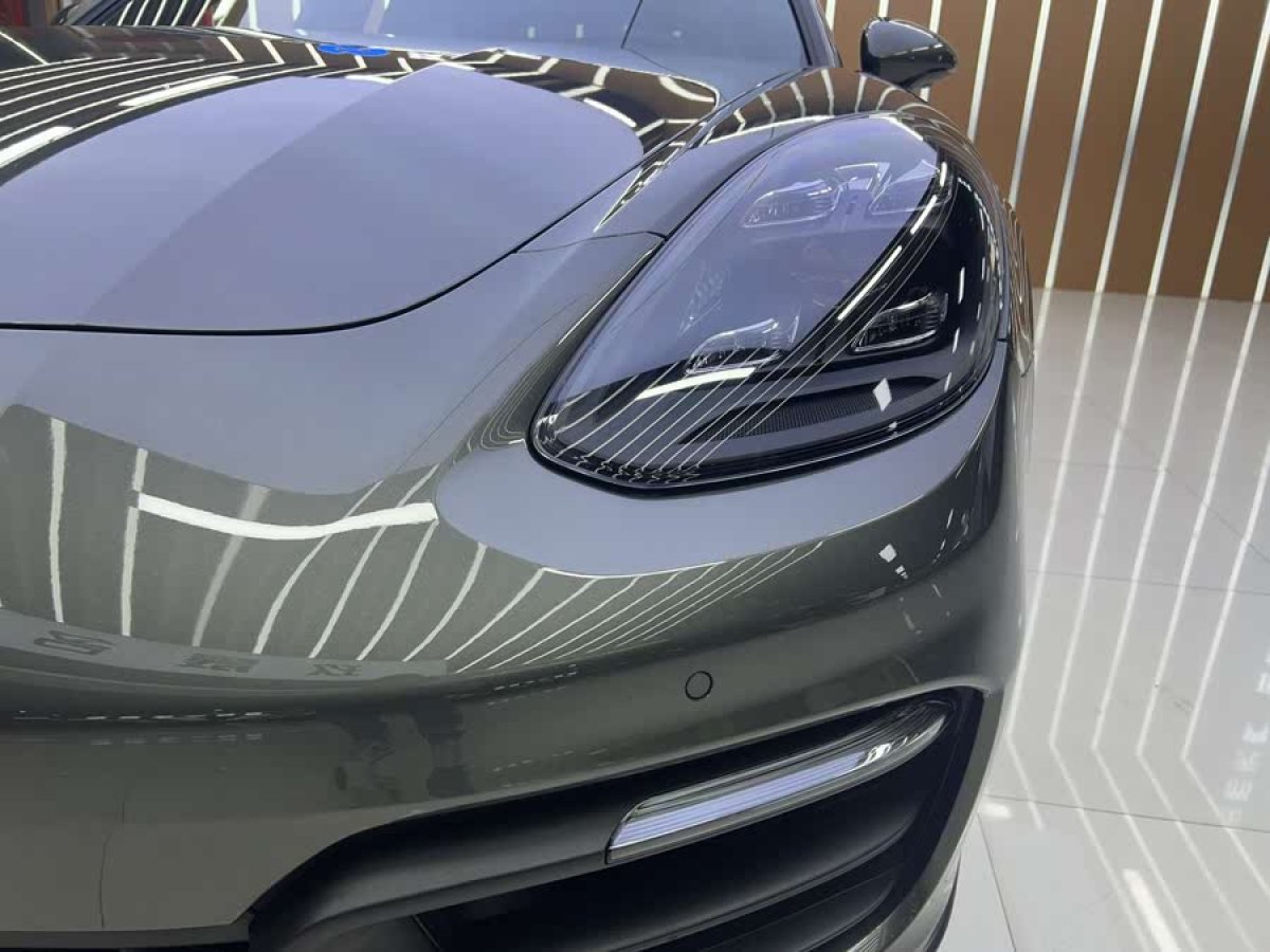 保時(shí)捷 Panamera  2022款 Panamera 4 行政加長版 2.9T圖片