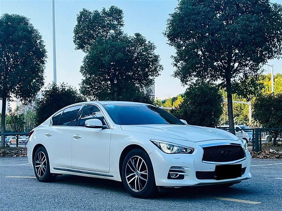 英菲尼迪 Q50L  2015款 2.0T 悅享版圖片