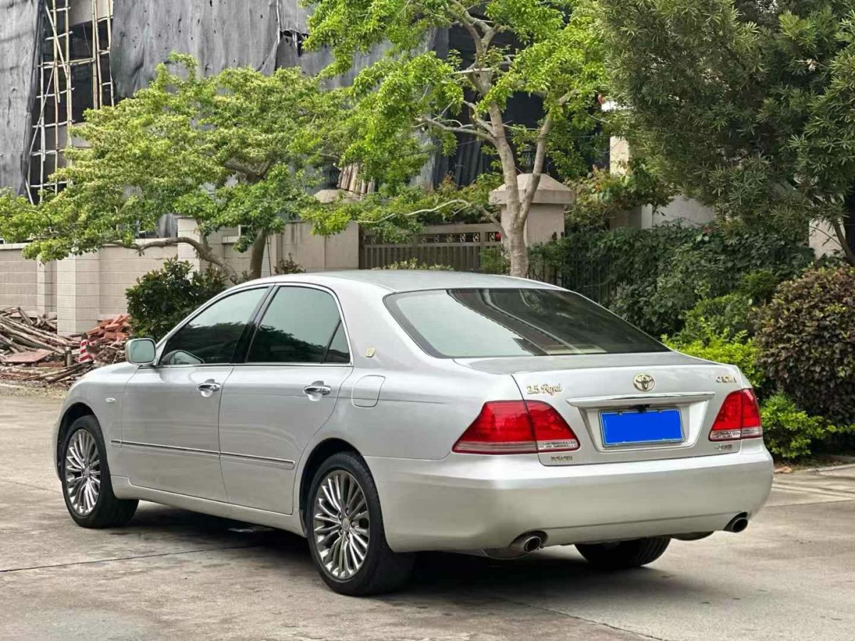 豐田 皇冠  2008款 2.5L 5周年紀(jì)念版圖片