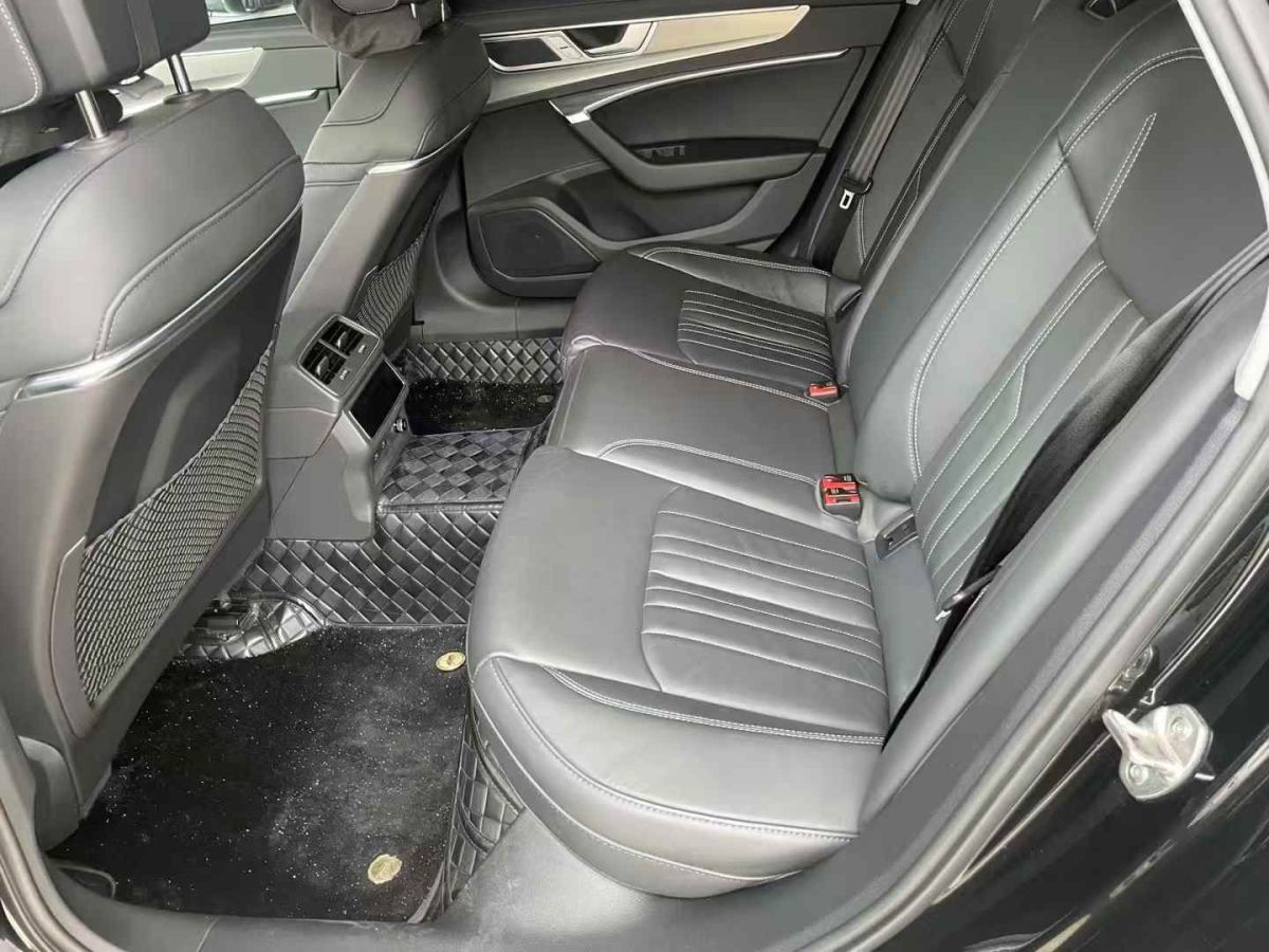 奧迪 奧迪A6L  2024款 40 TFSI 豪華動感型圖片