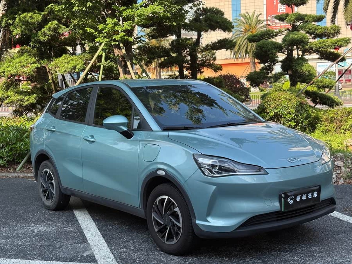 哪吒 哪吒V  2021款 長續(xù)航娛樂版圖片