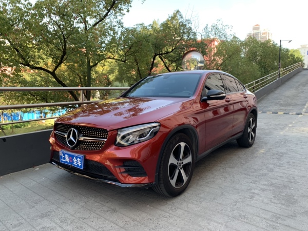 奔驰 奔驰GLC  2019款 改款 GLC 200 4MATIC