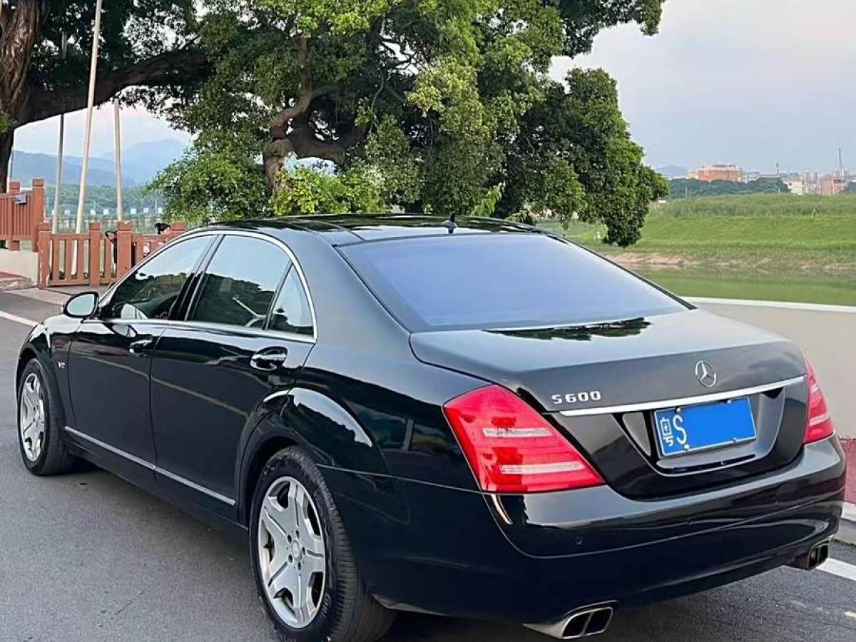 2008年8月奔馳 奔馳S級  2008款 S 600 L