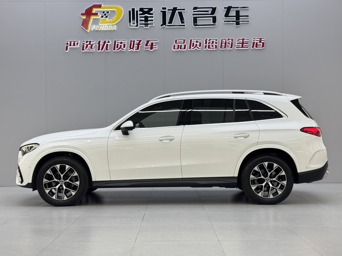 2023年8月奔馳 奔馳GLC  2024款 改款 GLC 260 L 4MATIC 豪華型 5座