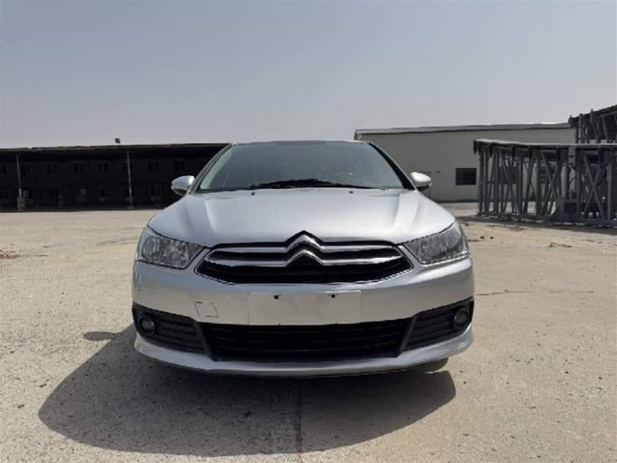 雪鐵龍 世嘉  2013款 三廂 2.0L 自動品悅型圖片