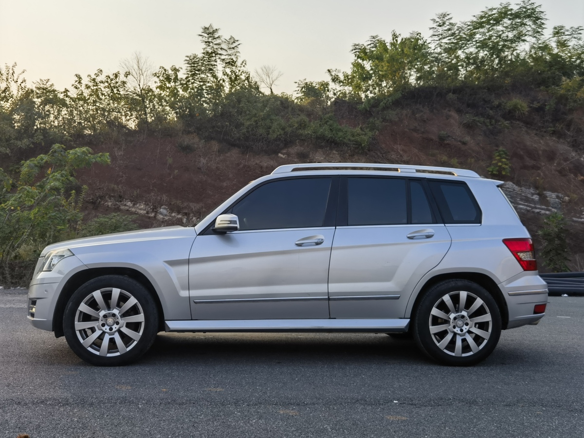 奔馳 奔馳GLK級(jí)  2008款 GLK 300 4MATIC 豪華型圖片