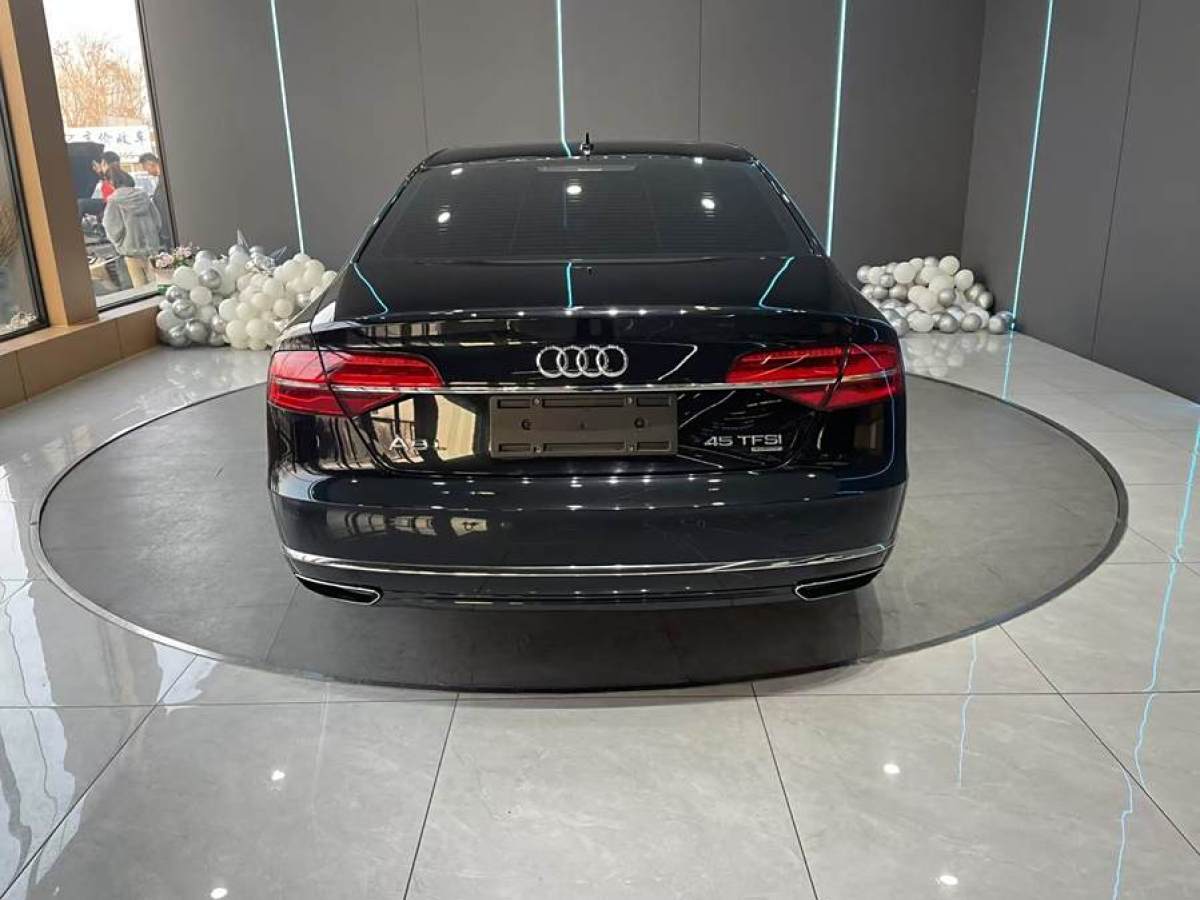 奧迪 奧迪A8  2014款 A8L 45 TFSI quattro豪華型圖片