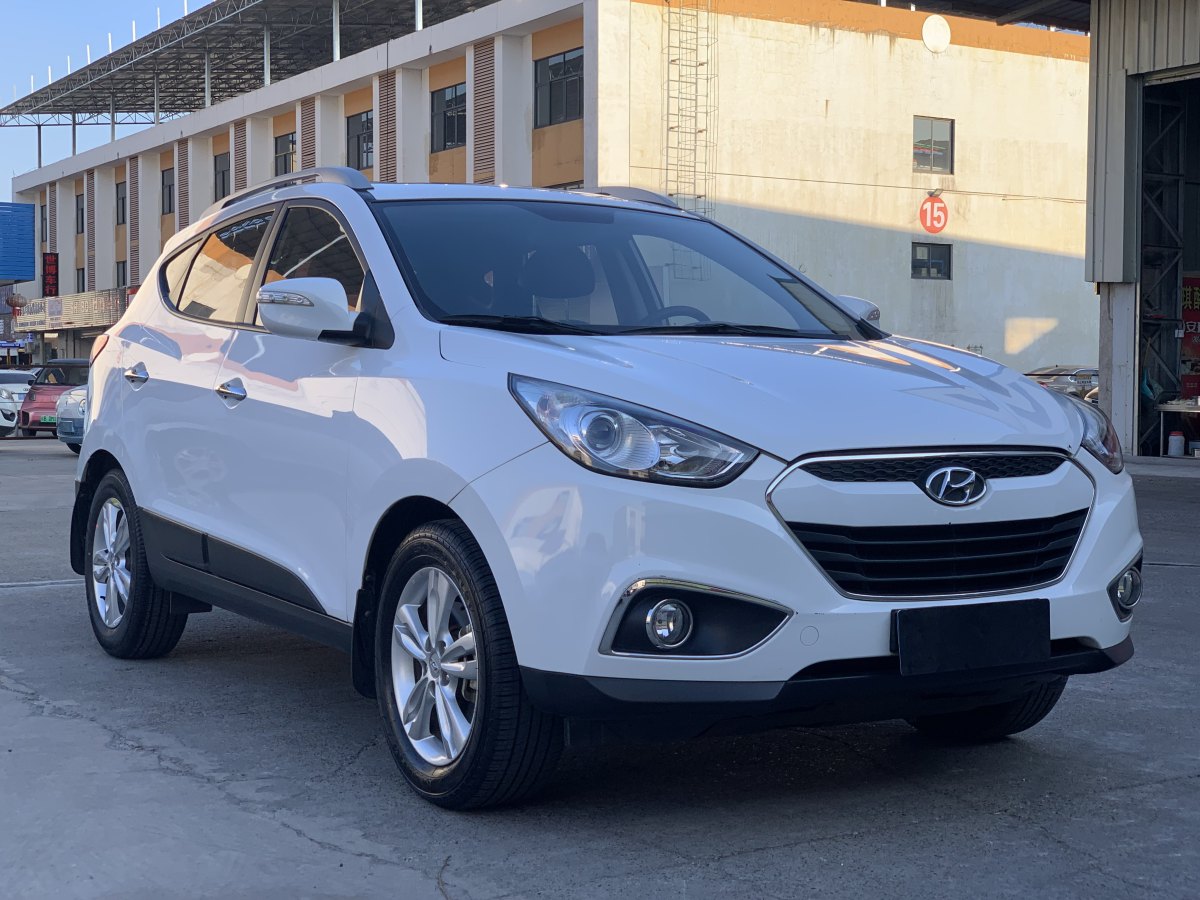 現(xiàn)代 ix35  2012款 2.0 GLS 兩驅(qū)精英型圖片