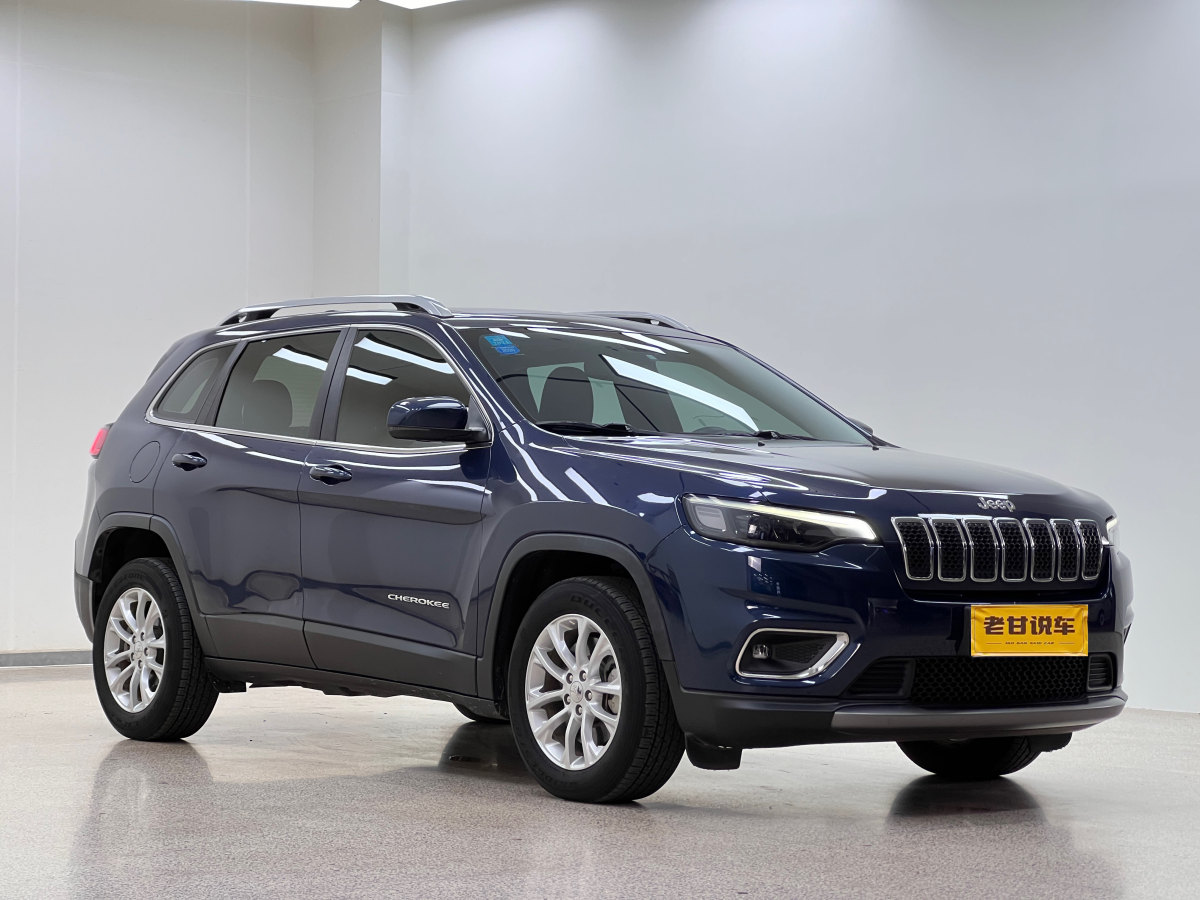 Jeep 自由光  2019款 2.0T 兩驅(qū)智享版 國VI圖片