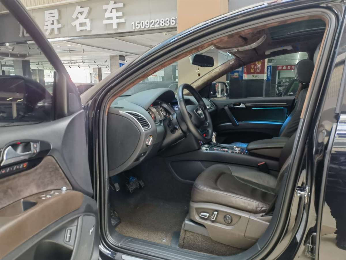 奧迪 奧迪Q7  2013款 35 TFSI 技術(shù)型圖片