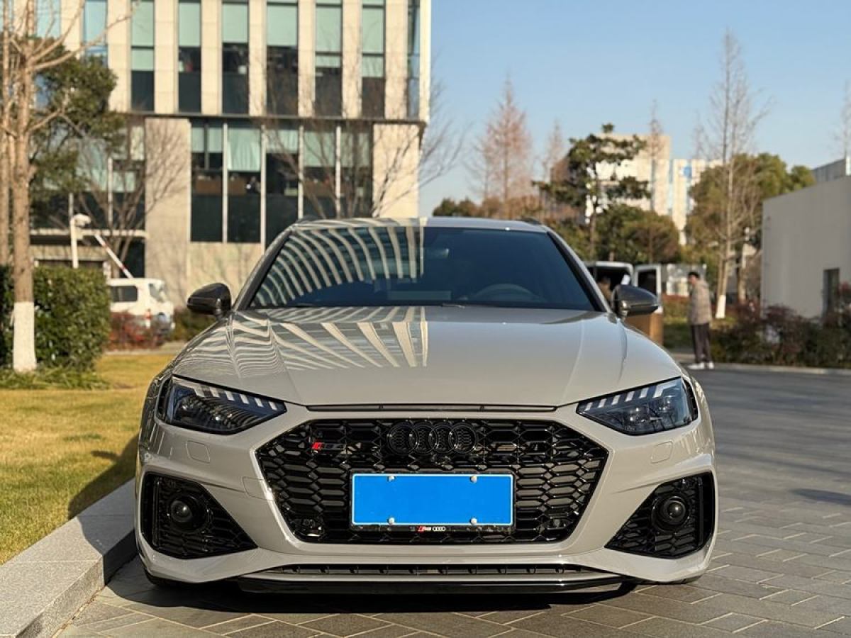 奧迪 奧迪RS 4  2021款 RS4 Avant 黑曜版圖片