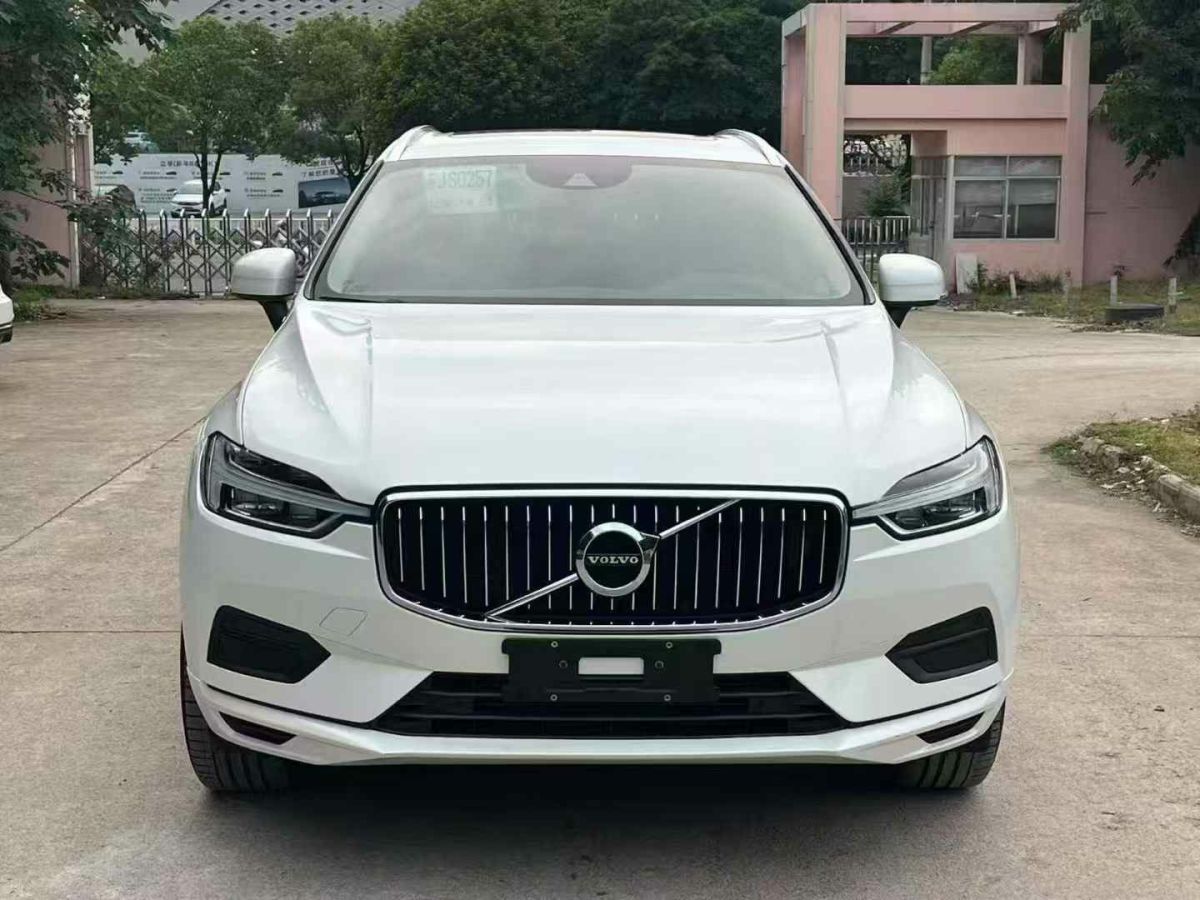 沃爾沃 XC60  2019款 T4 智逸版圖片