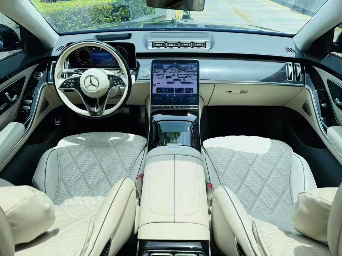 金冠 金冠奔馳V-Class  2023款 2.0T 巴赫?qǐng)D片