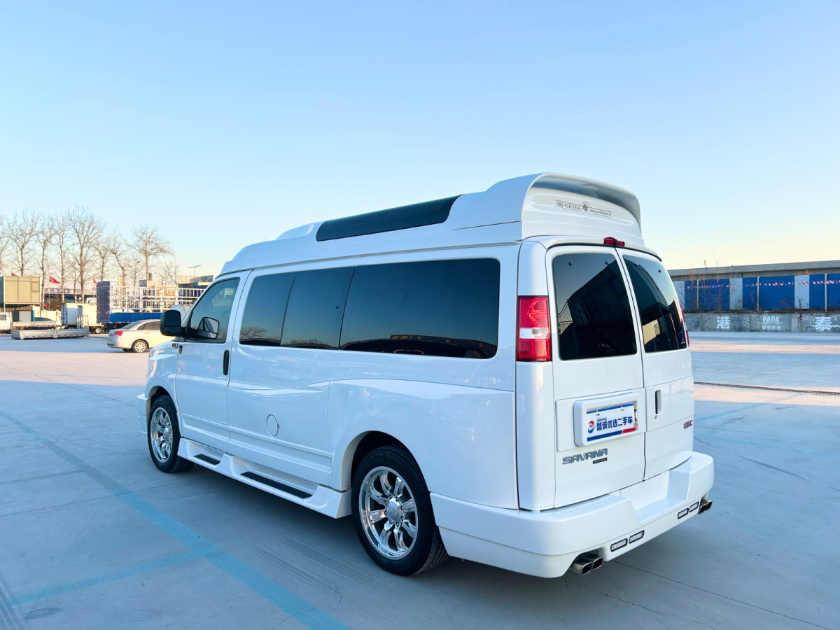 GMC SAVANA  2016款 6.0L 2500S 至尊版圖片