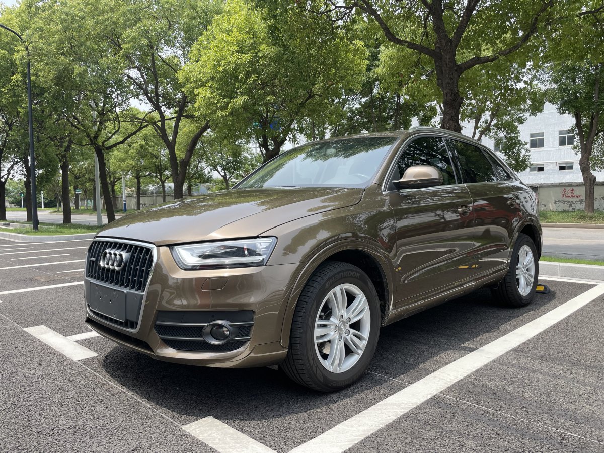 2016年4月奧迪 奧迪Q3  2015款 35 TFSI quattro 技術型