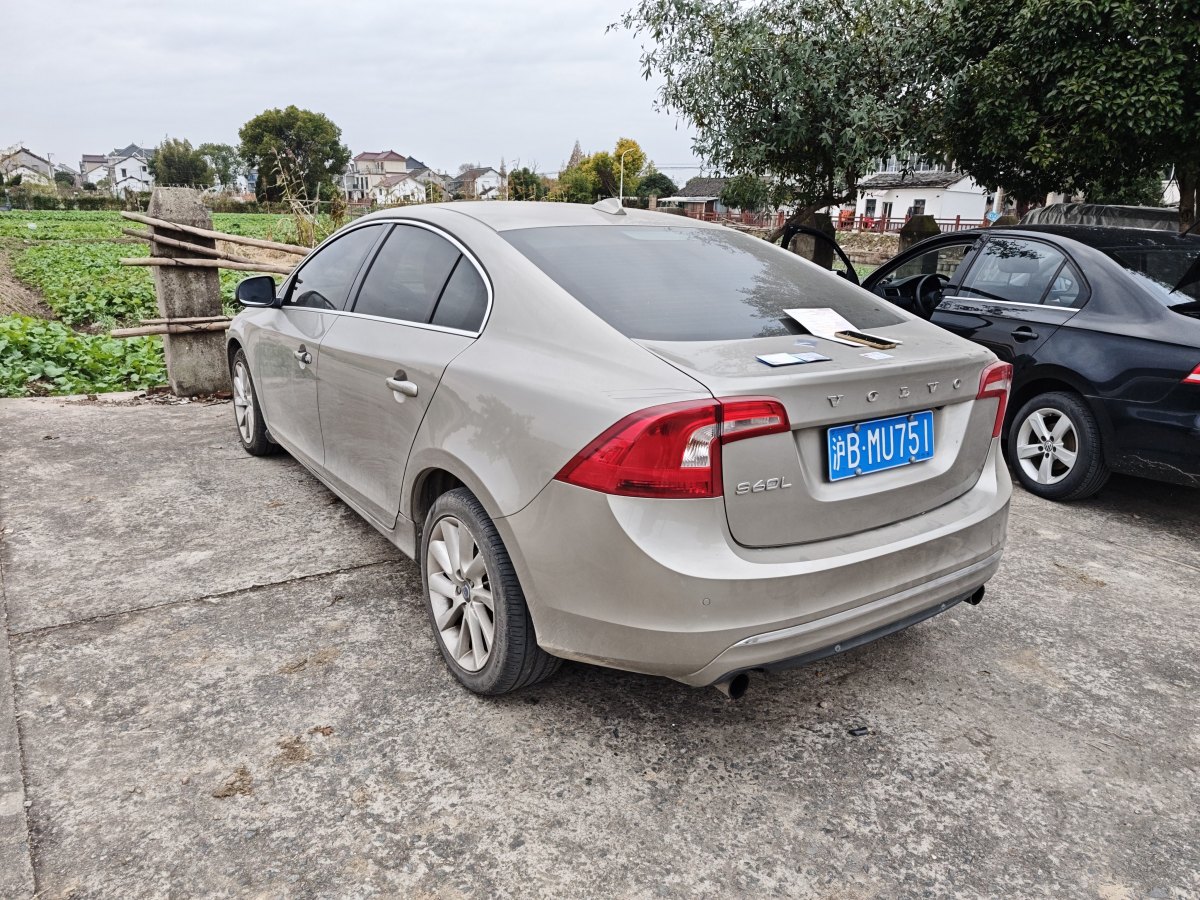 沃爾沃 S60  2015款 L 2.0T 智遠(yuǎn)版圖片