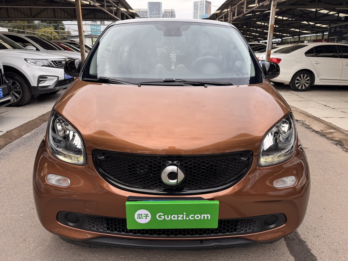 smart forfour  2016款 0.9T 66千瓦先鋒版圖片