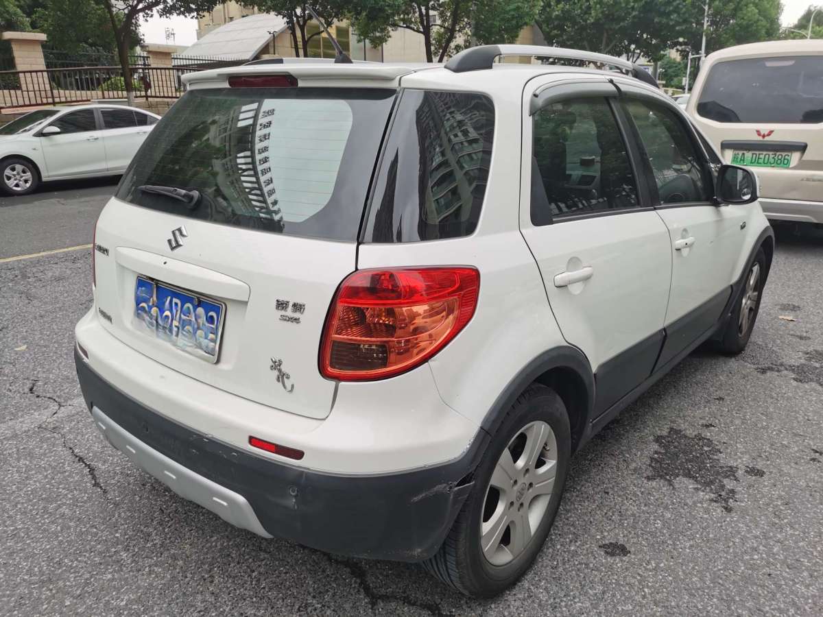 鈴木 天語(yǔ) SX4  2012款 1.6L 自動(dòng)銳騎型圖片