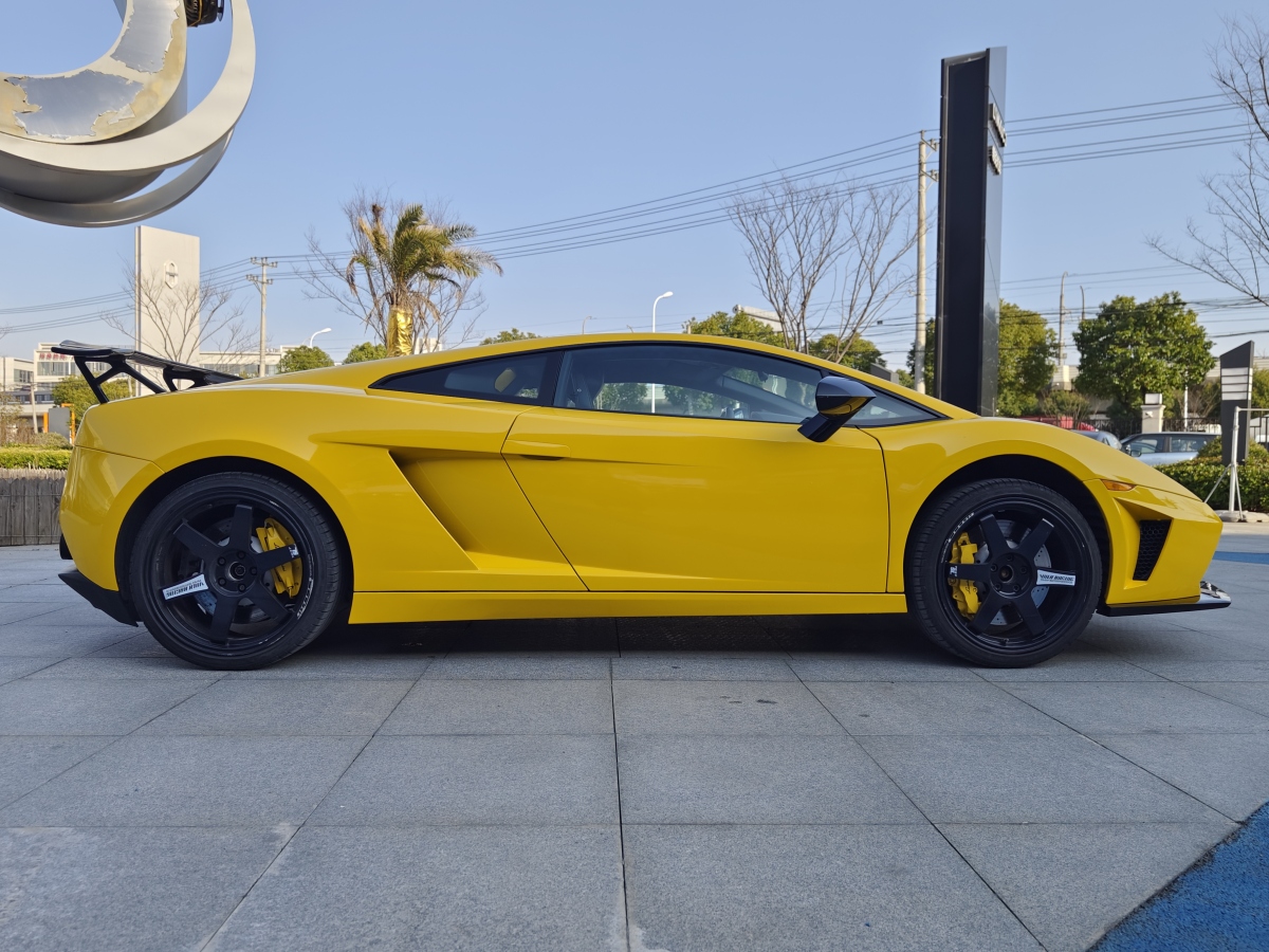 蘭博基尼 Gallardo  2011款 LP 550-2 Tricolore圖片