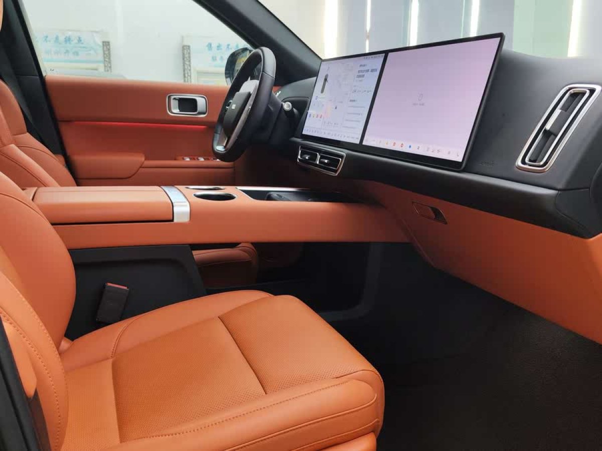 理想 理想L9  2022款 L9 Max版圖片