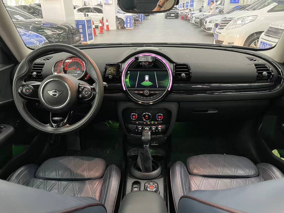 MINI CLUBMAN  2018款 1.5T COOPER 藝術(shù)家圖片