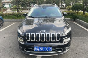 自由光 Jeep 2.4L 領(lǐng)先智能版