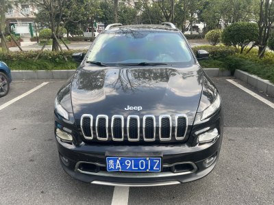 2016年5月 Jeep 自由光 2.4L 領先智能版圖片