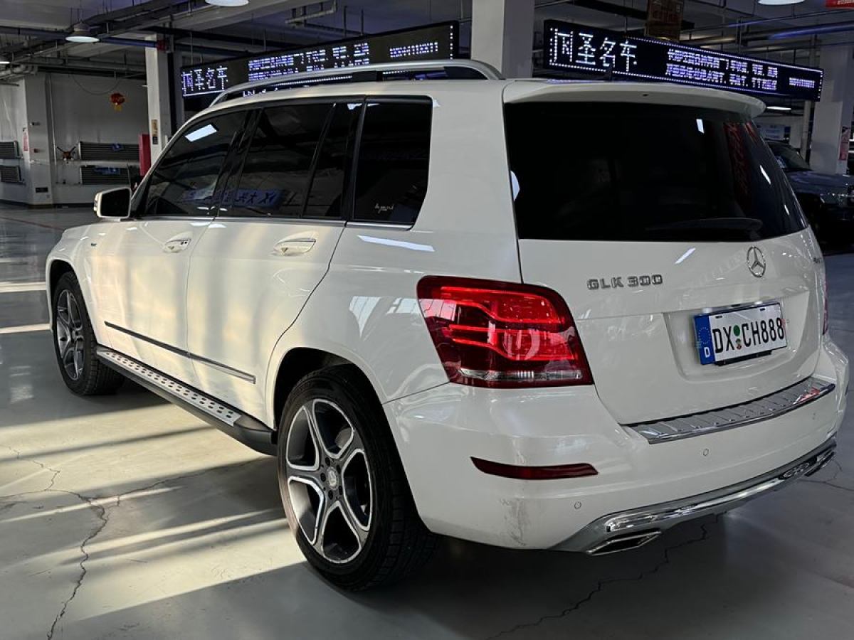 奔馳 奔馳GLK級  2015款 GLK 300 4MATIC 時尚型 極致版圖片