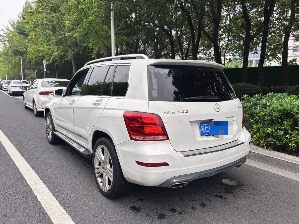 2015年6月奔馳 奔馳GLK級  2015款 GLK 260 4MATIC 動感型 極致版