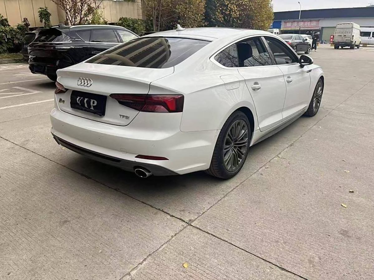 奧迪 奧迪A5  2017款 Sportback 40 TFSI 時(shí)尚型圖片