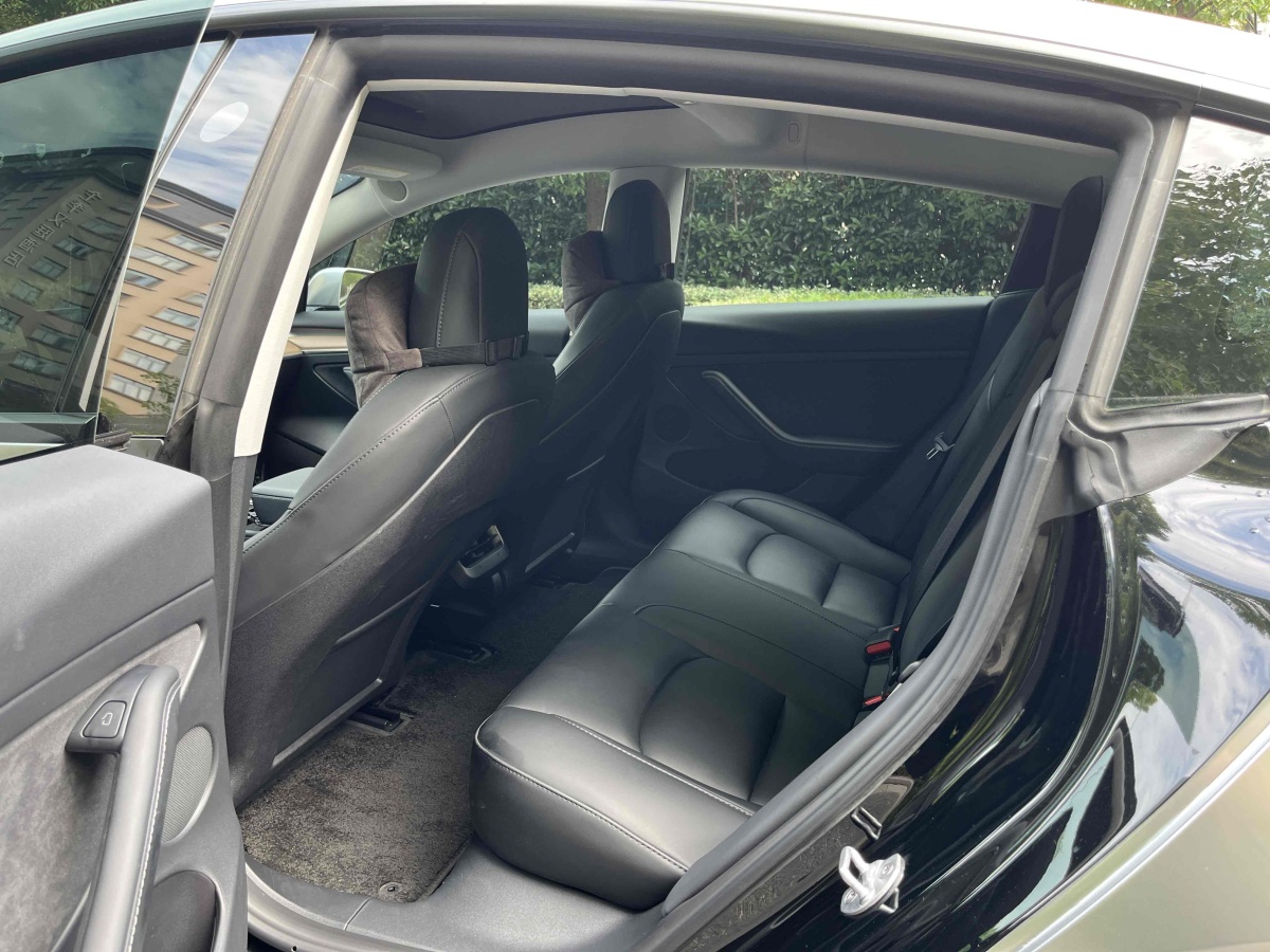 特斯拉 Model 3  2022款 后輪驅(qū)動(dòng)版圖片